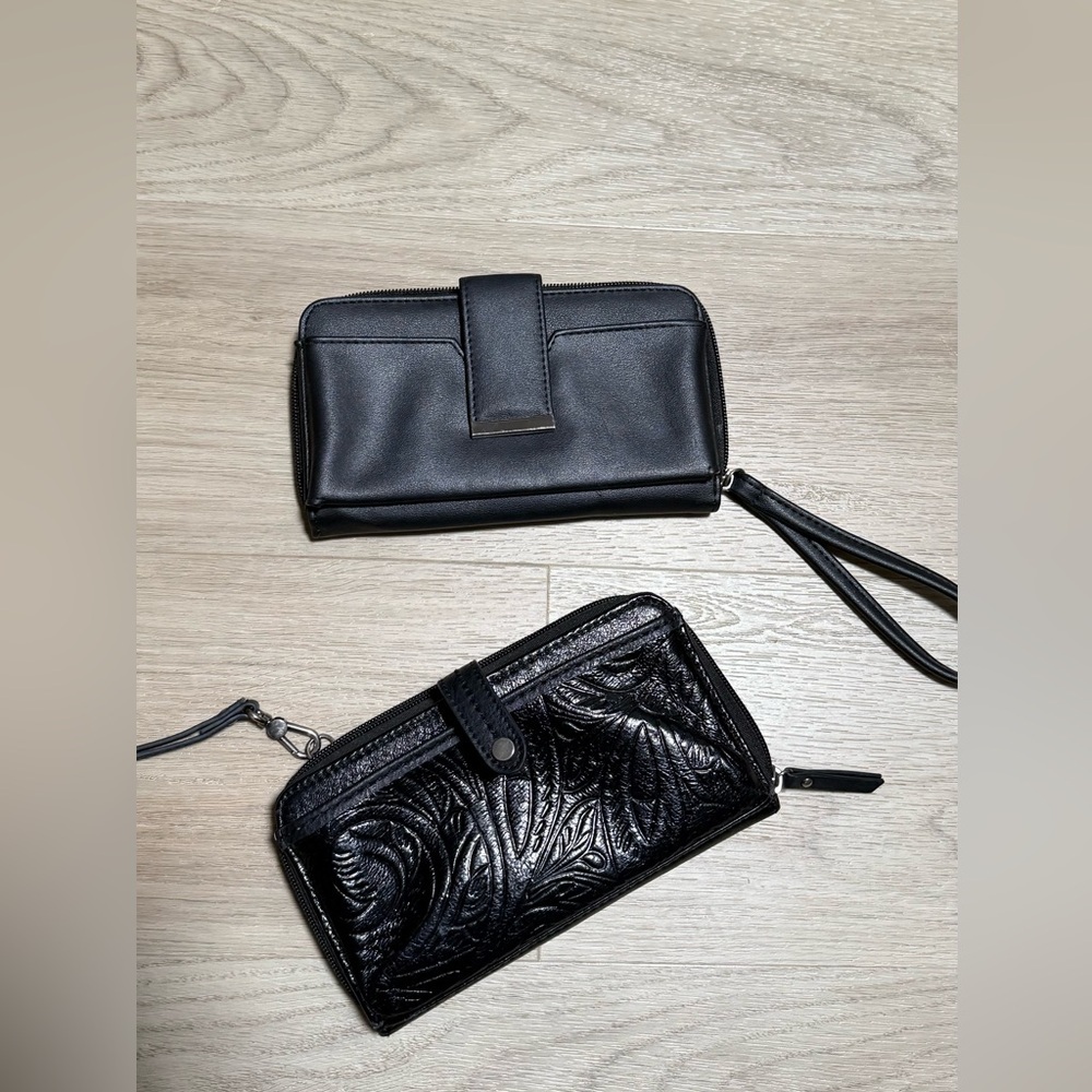 Women's Black Wristlet Wallet - Sleek Black Wallet Set